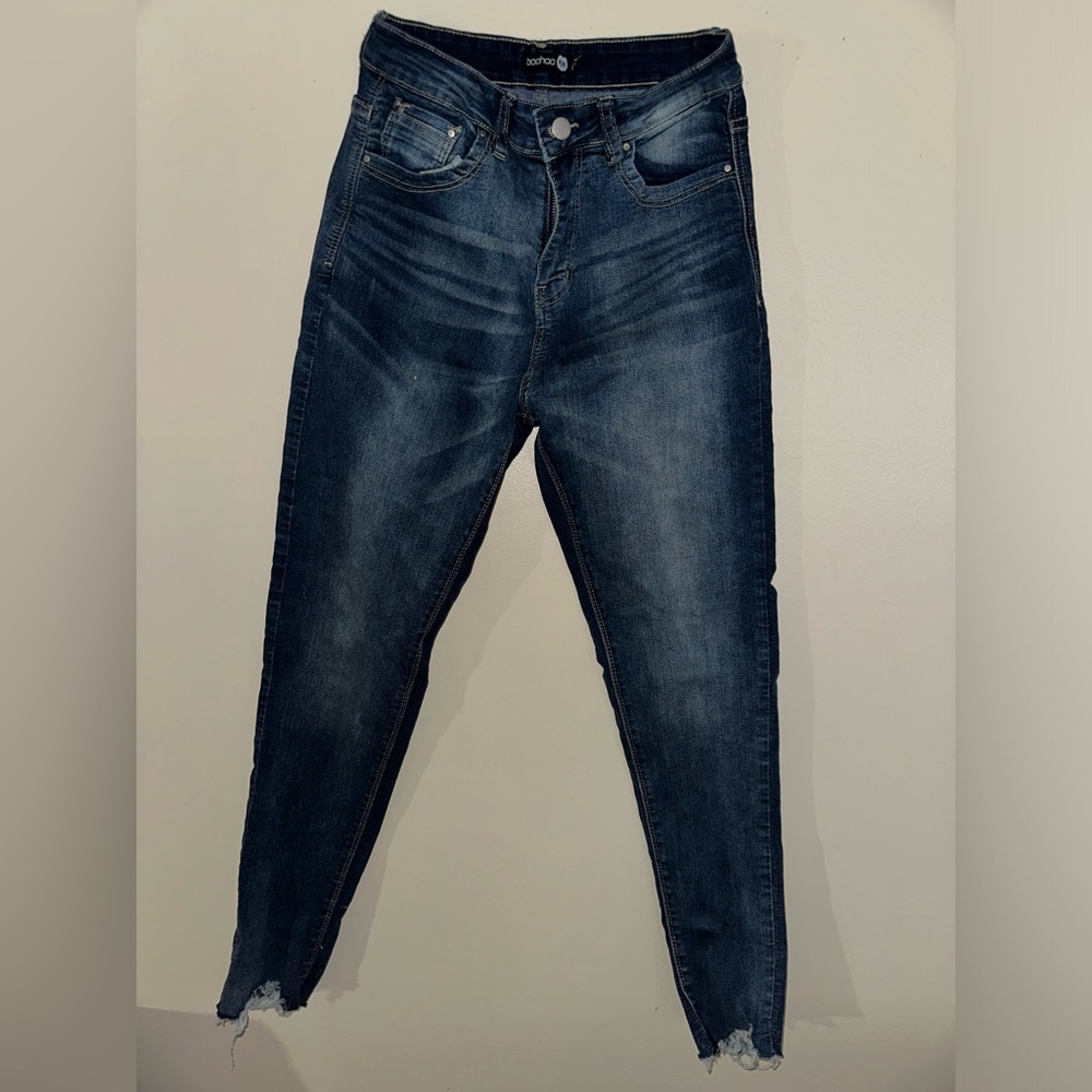 BOOHOO Destroyed Trim Skinny Faded Wash Jeans